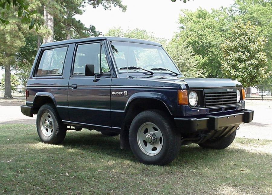 Dodge Raider 1987 года  (фото 2 из 4)